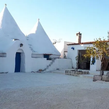Trulli Vayu * Villa Castelli
